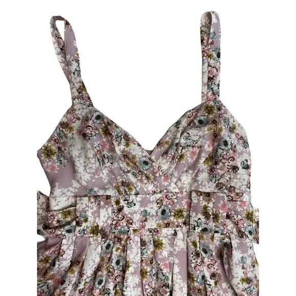 Lauren Conrad Lavender Purple Floral V Neck Fit & Flare Dress Sz 4 - Picture 7 of 11